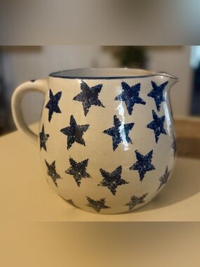 Vtg Stoneware Cream & Blue Star
Pitcher At Home America Marshall Pottery 1895
